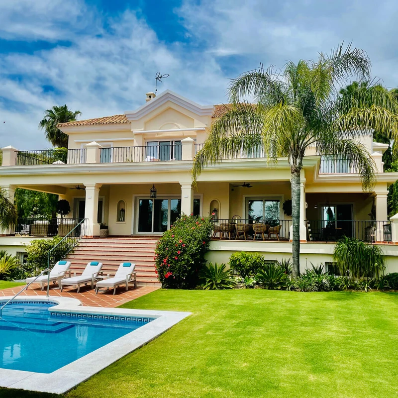 28 Lunvilla projects | Los Flamingos