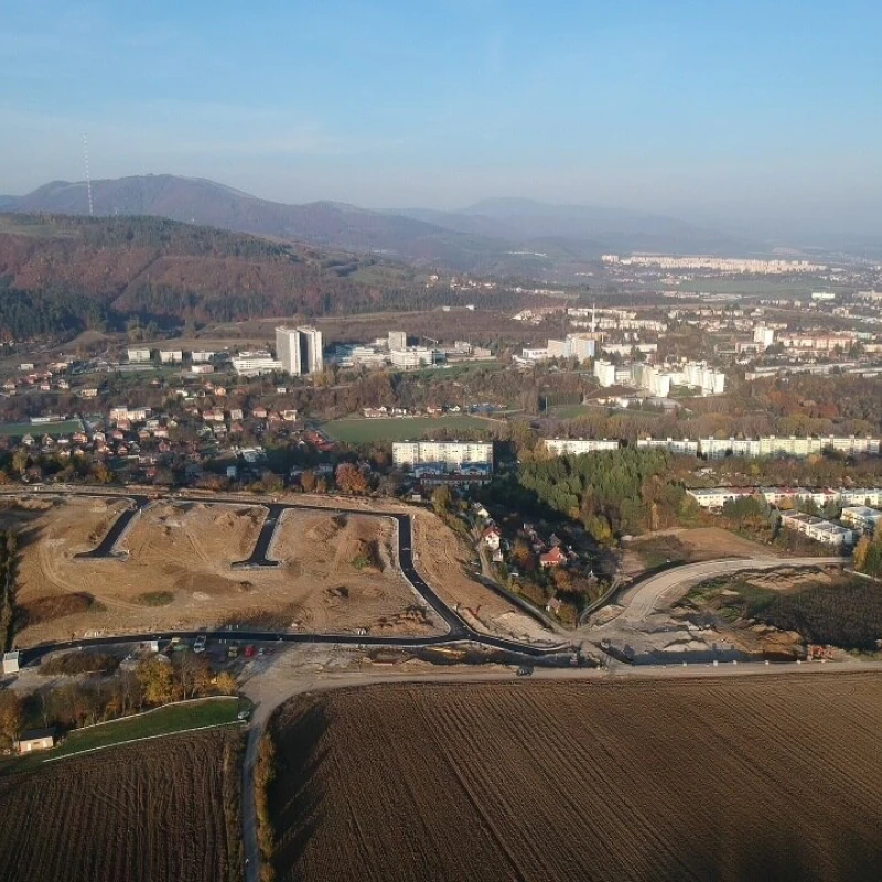 28 Lunvilla projects | Na stráni - urban district